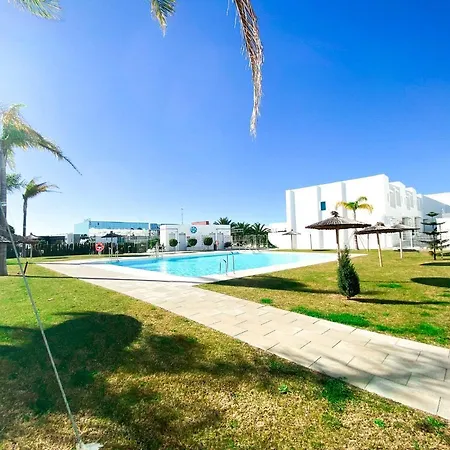 بيت للعطل Casa Moderna, Piscina, Playa, Tv75, Netflix, Ps4