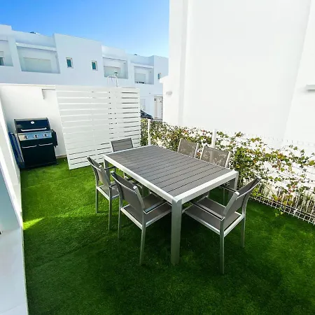 Casa Moderna, Piscina, Playa, Tv75, Netflix, Ps4 Conil De La Frontera