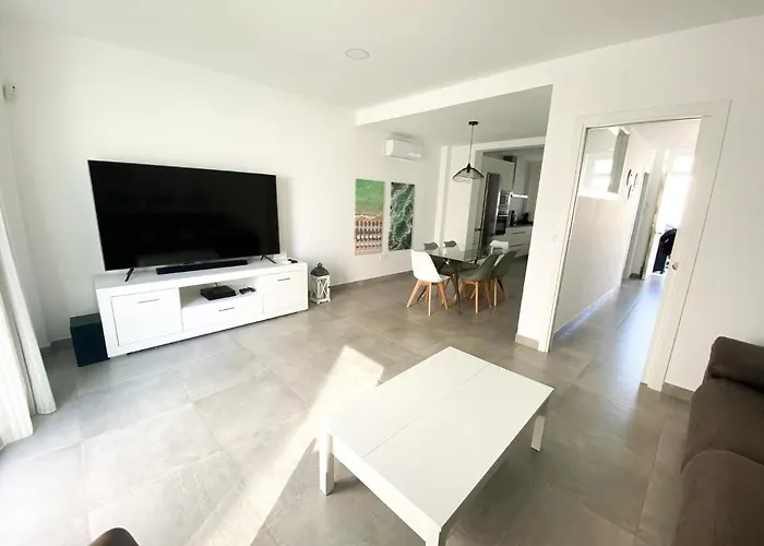 Casa Moderna, Piscina, Playa, Tv75, Netflix, Ps4 科尼尔-德拉弗龙特拉
