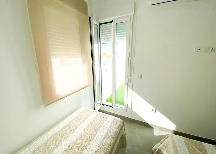 Casa Moderna, Piscina, Playa, Tv75, Netflix, Ps4 Conil De La Frontera